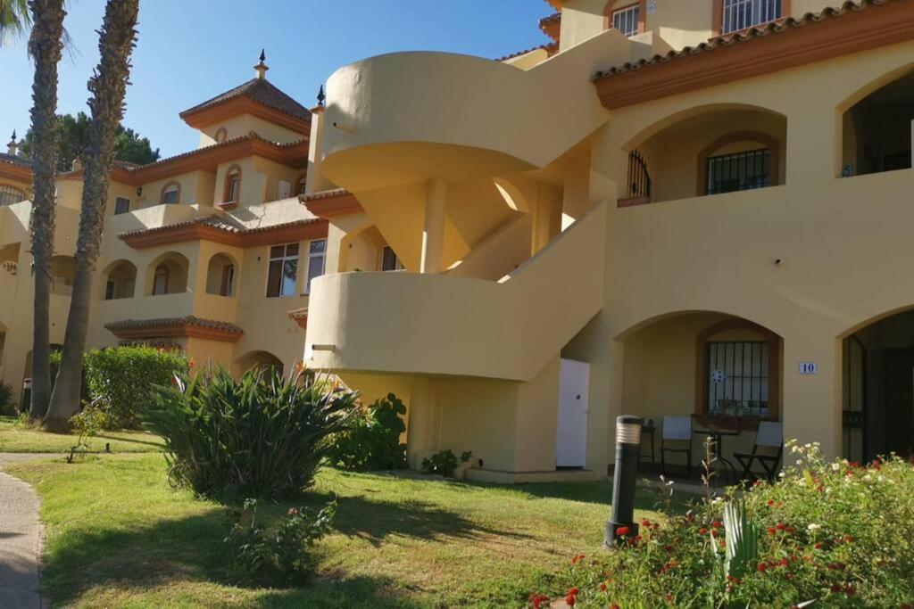 Laguna Golf, Hoyo 17, Islantilla Esterno foto